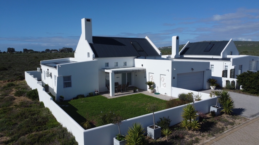 3 Bedroom Property for Sale in Lampiesbaai Western Cape